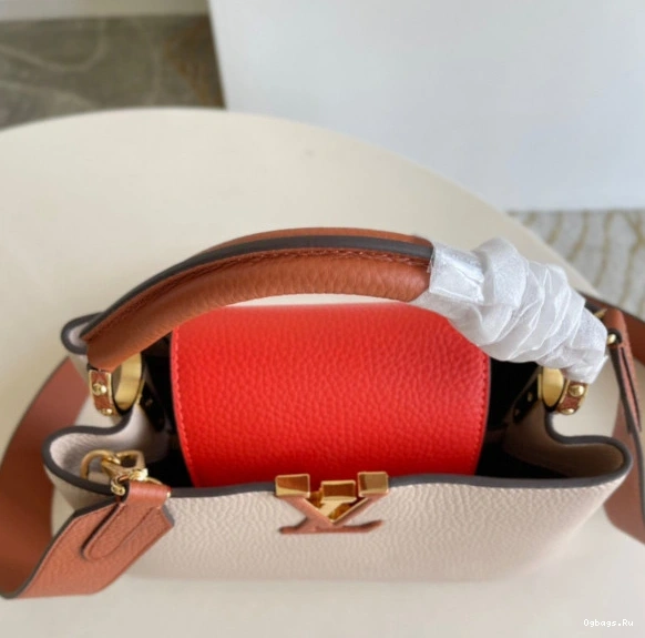 CAPUCINES LOUIS VUITTON BB 0226